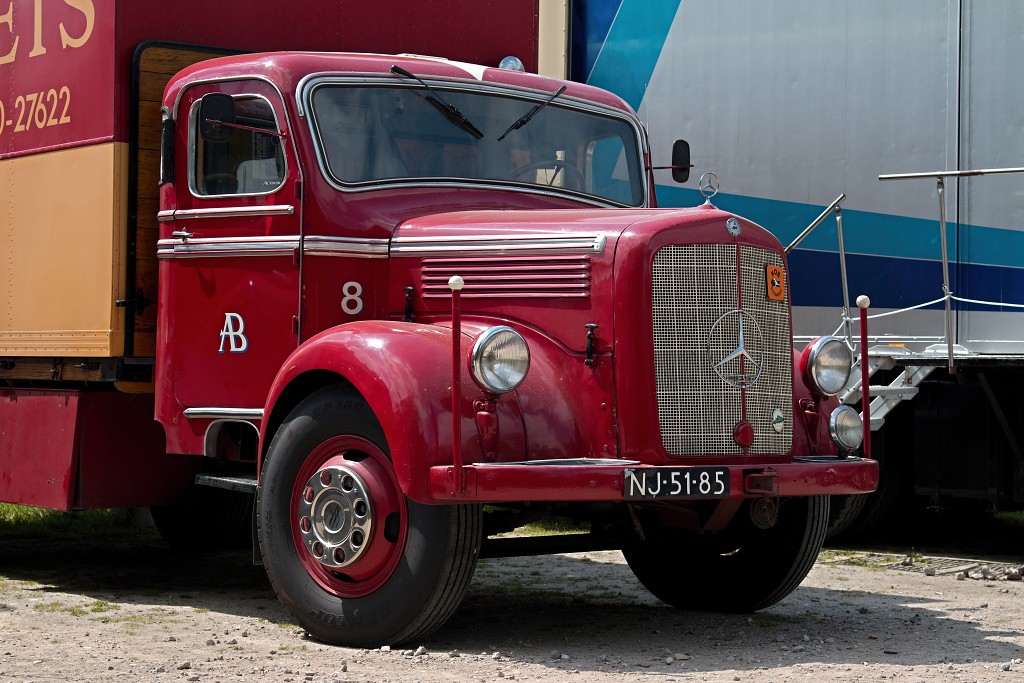 vrachtverkeer oldtimer hdr wegverkeer transport truck verkeer vervoer vervoersmiddel vrachtauto vrachtvervoer co2 stikstof hybride